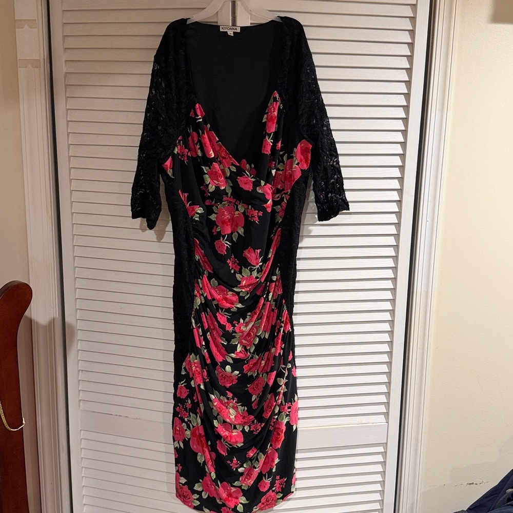 Kiyonna Black and Red Floral Midi Dress